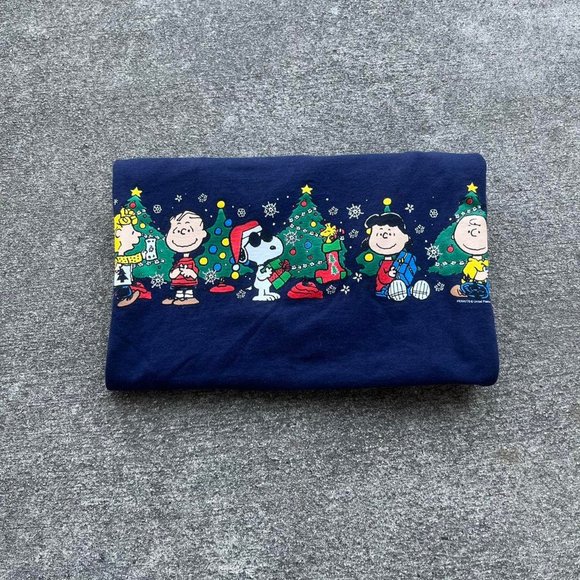 Vintage 2000s The Peanuts Charlie Brown Christmas Winter Holidays T Shirt - Picture 2 of 3